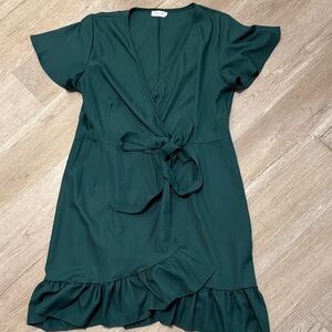 Elegant Green Wrap Dress with Ruffle Detail